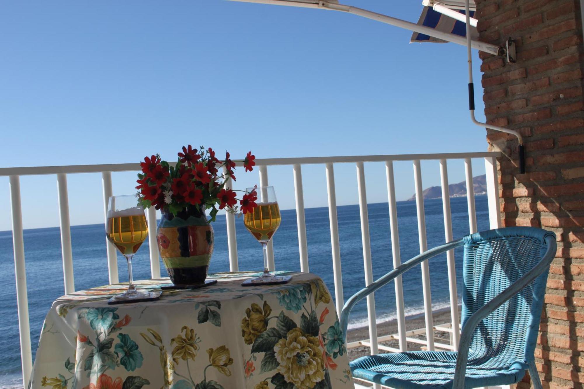 Vistas Al Mar Mediterraneo Melicena Luaran gambar